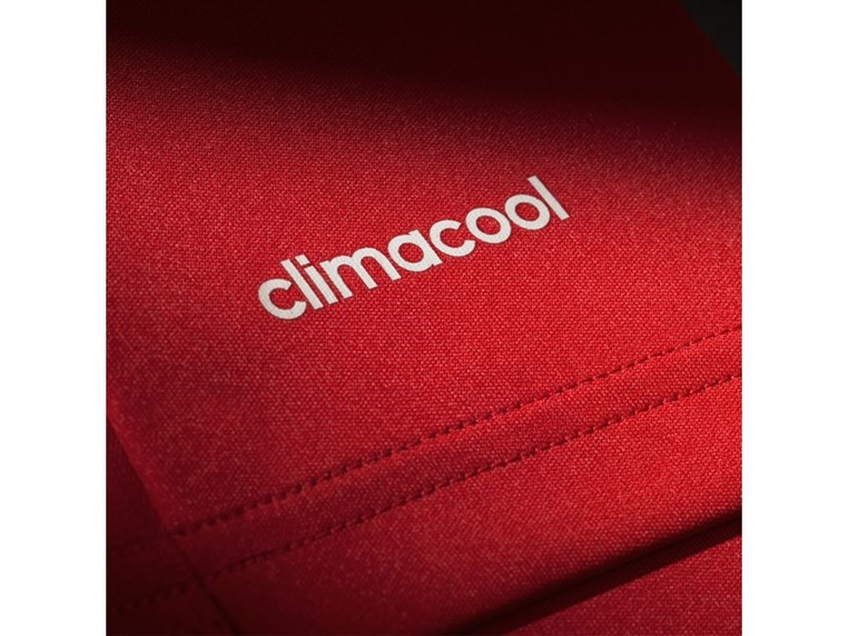 Adidas Reveal The New Manchester United Home Kit